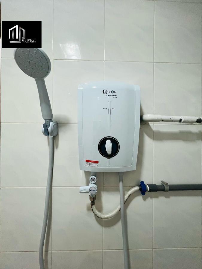2 Storey 5Br 16Pax Semabok Taman Cheng Ho, 3 By Myplace Malacca Bagian luar foto