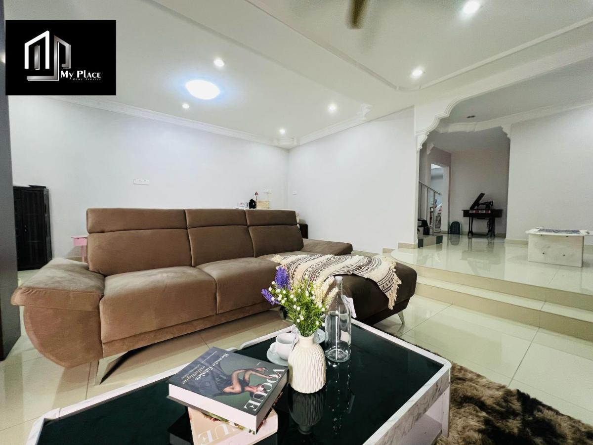 2 Storey 5Br 16Pax Semabok Taman Cheng Ho, 3 By Myplace Malacca Bagian luar foto