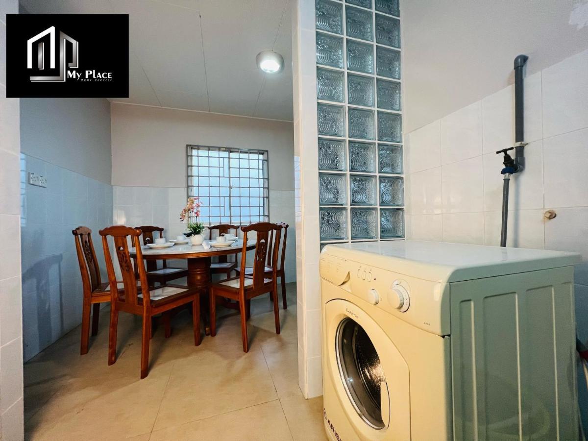 2 Storey 5Br 16Pax Semabok Taman Cheng Ho, 3 By Myplace Malacca Bagian luar foto