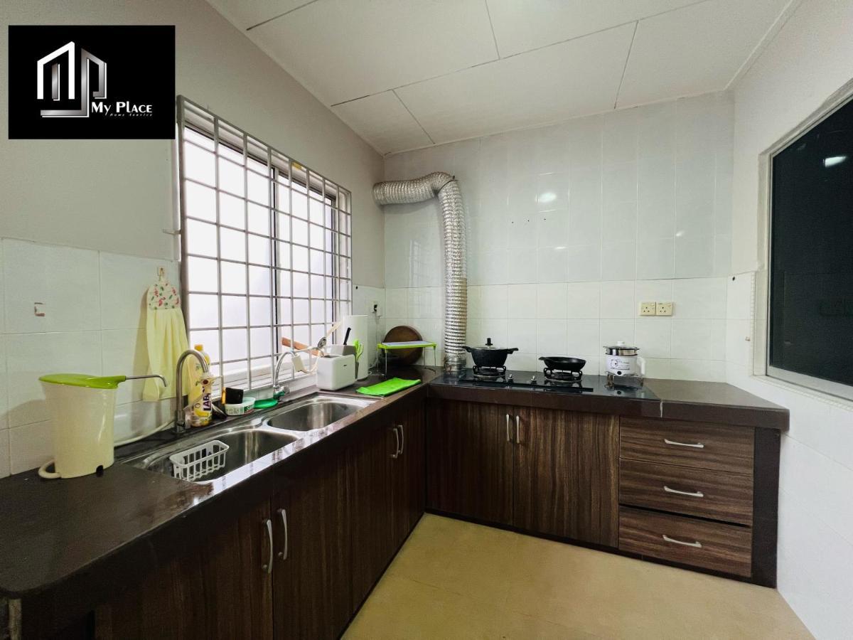 2 Storey 5Br 16Pax Semabok Taman Cheng Ho, 3 By Myplace Malacca Bagian luar foto