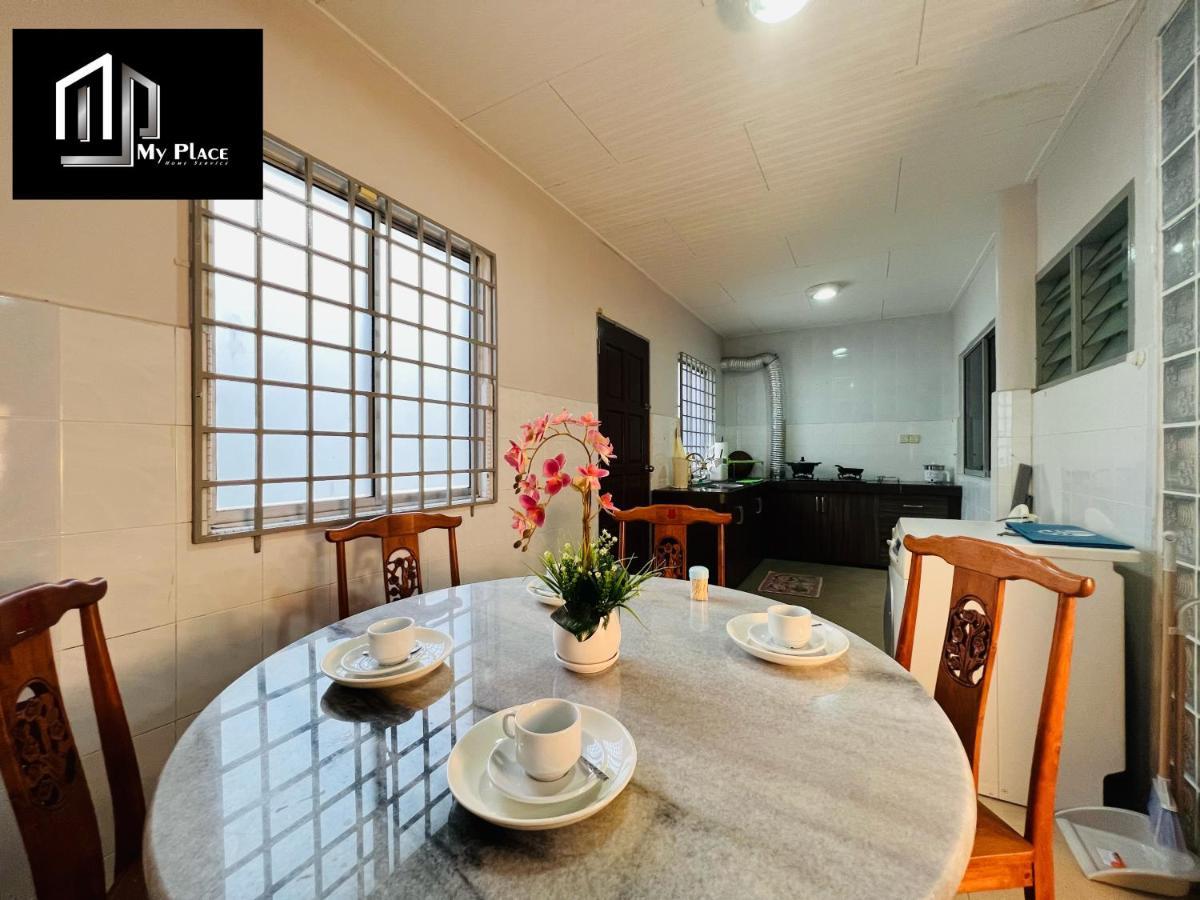 2 Storey 5Br 16Pax Semabok Taman Cheng Ho, 3 By Myplace Malacca Bagian luar foto